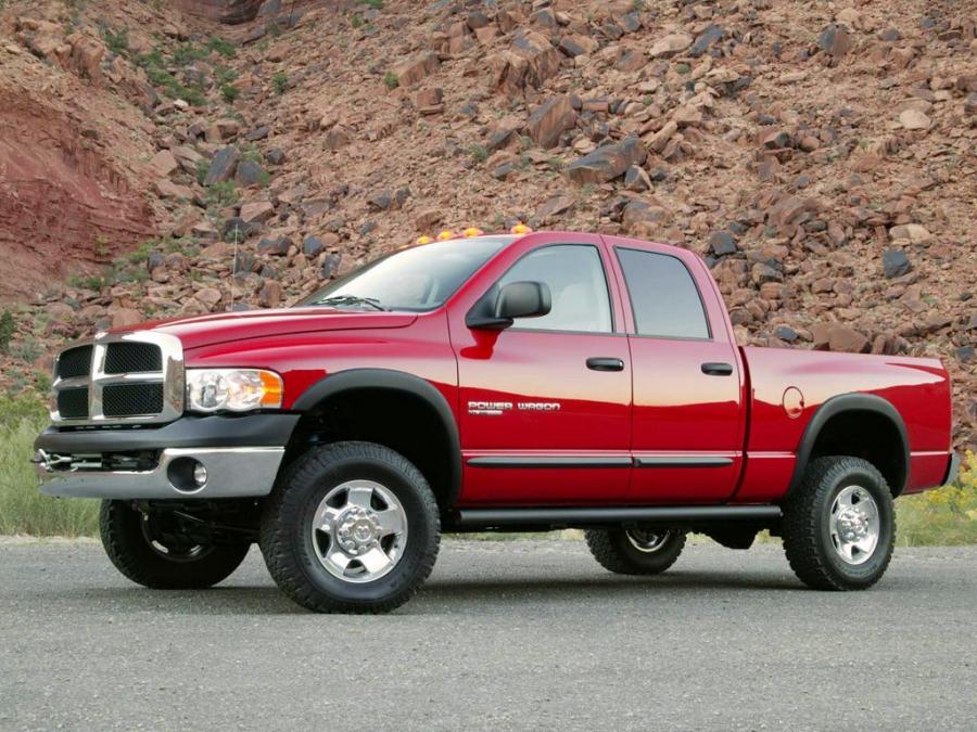  Dodge Ram Power Wagon Quad Cab 2005 года  (фото 36 из 61)